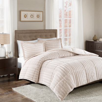 Faux Fur 3-Piece Comforter Set