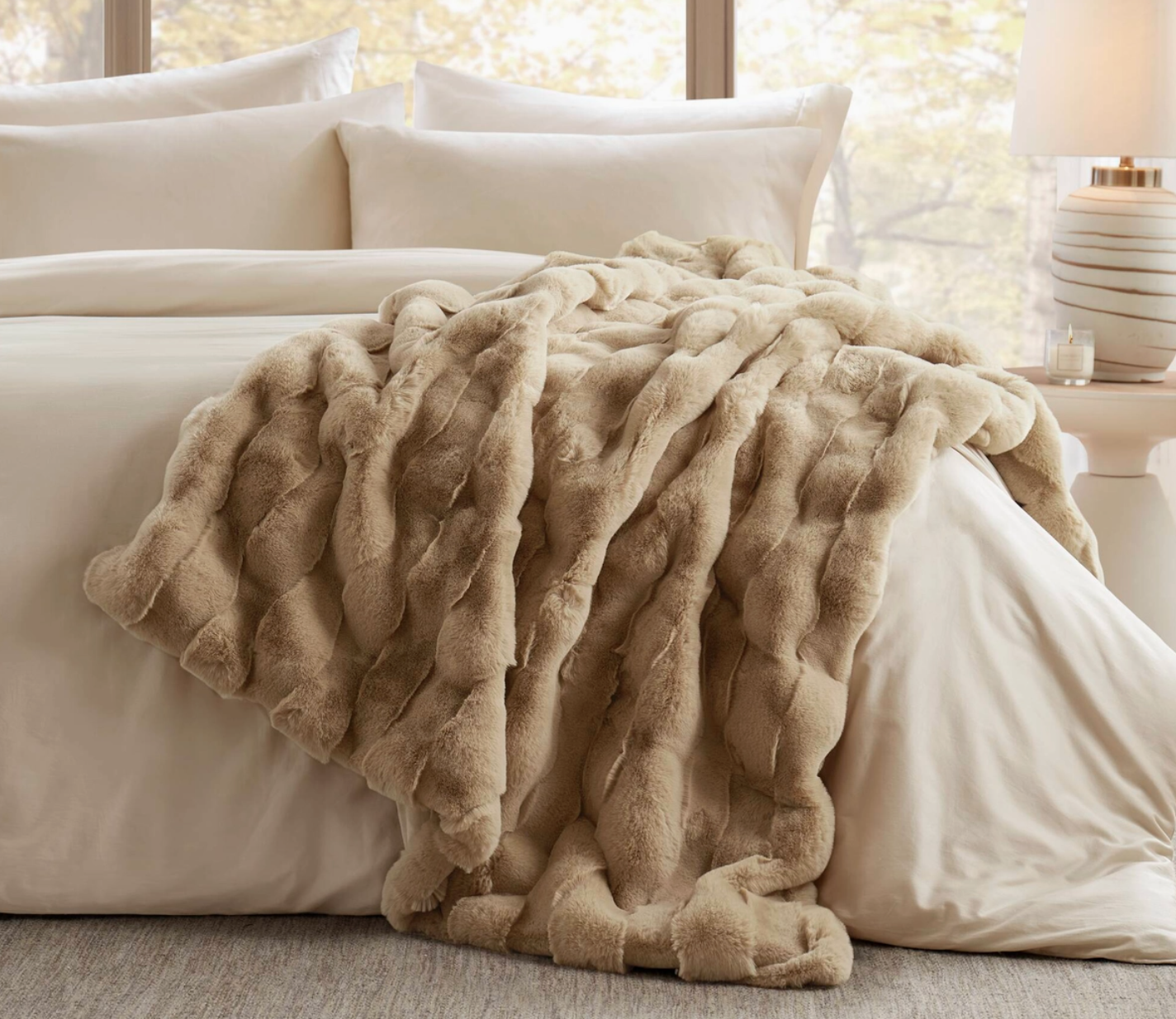 Faux Fur Velvet Throw Blanket 50x60"
